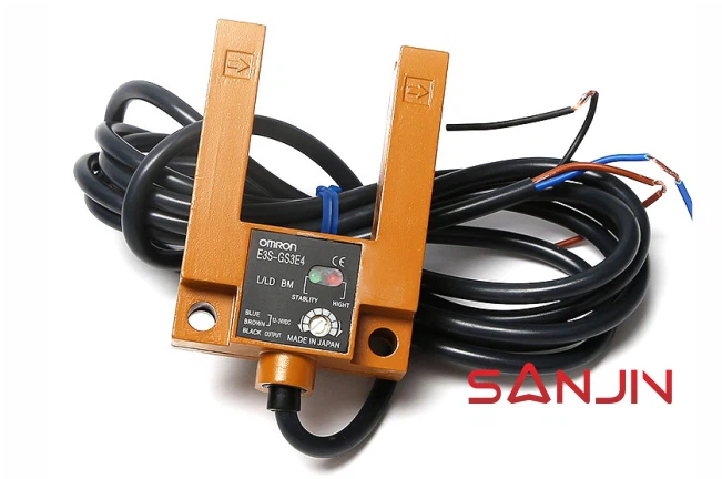 Omron elevator leveling sensor E3S-GS3E4