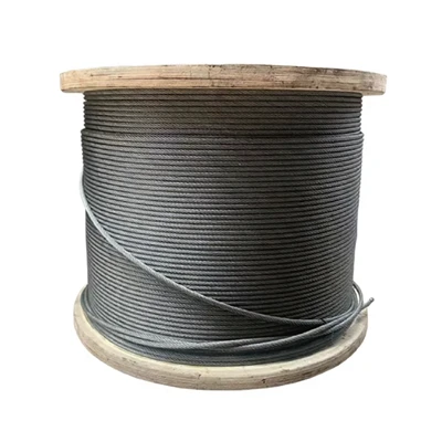 Superficie engrasada brillante de la cuerda de alambre de acero del elevador 8x19S para los elevadores del pasajero de la alta subida